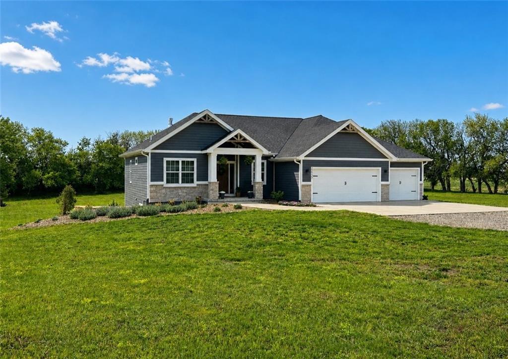 22940 Necole Road Holton, KS 66436 - Photo 2 of 25
