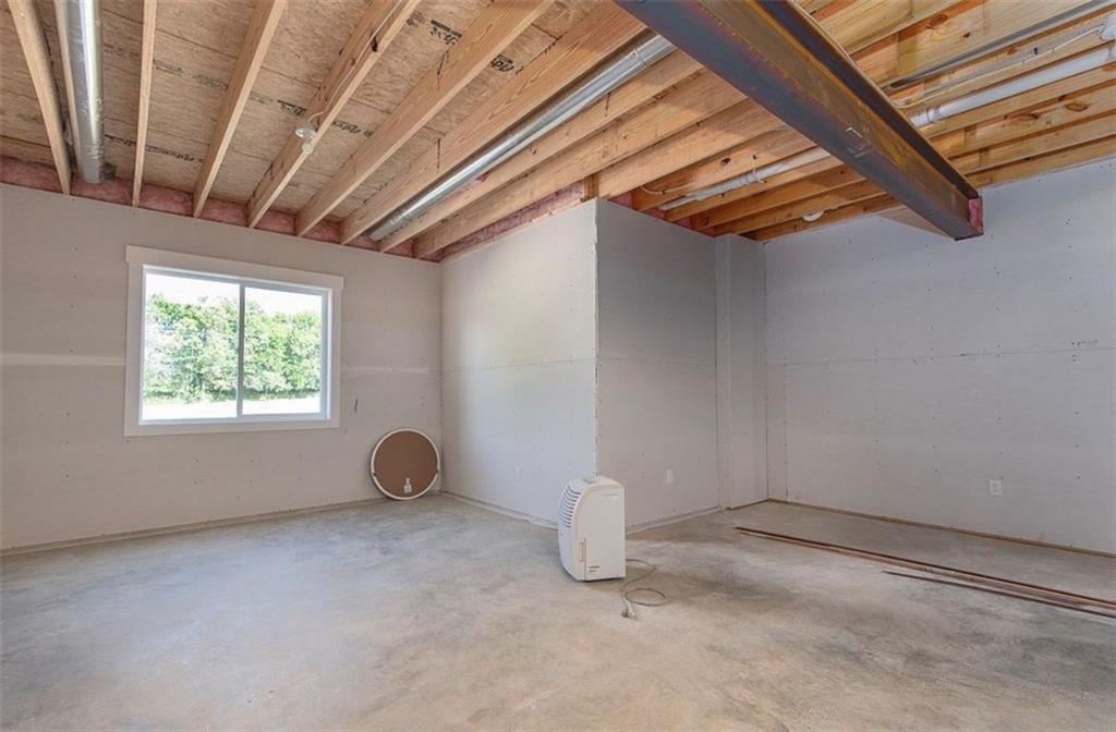 22940 Necole Road Holton, KS 66436 - Photo 22 of 25