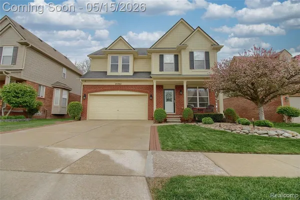 $435,000 | 28260 Cottage Lane, New Hudson, MI 48165