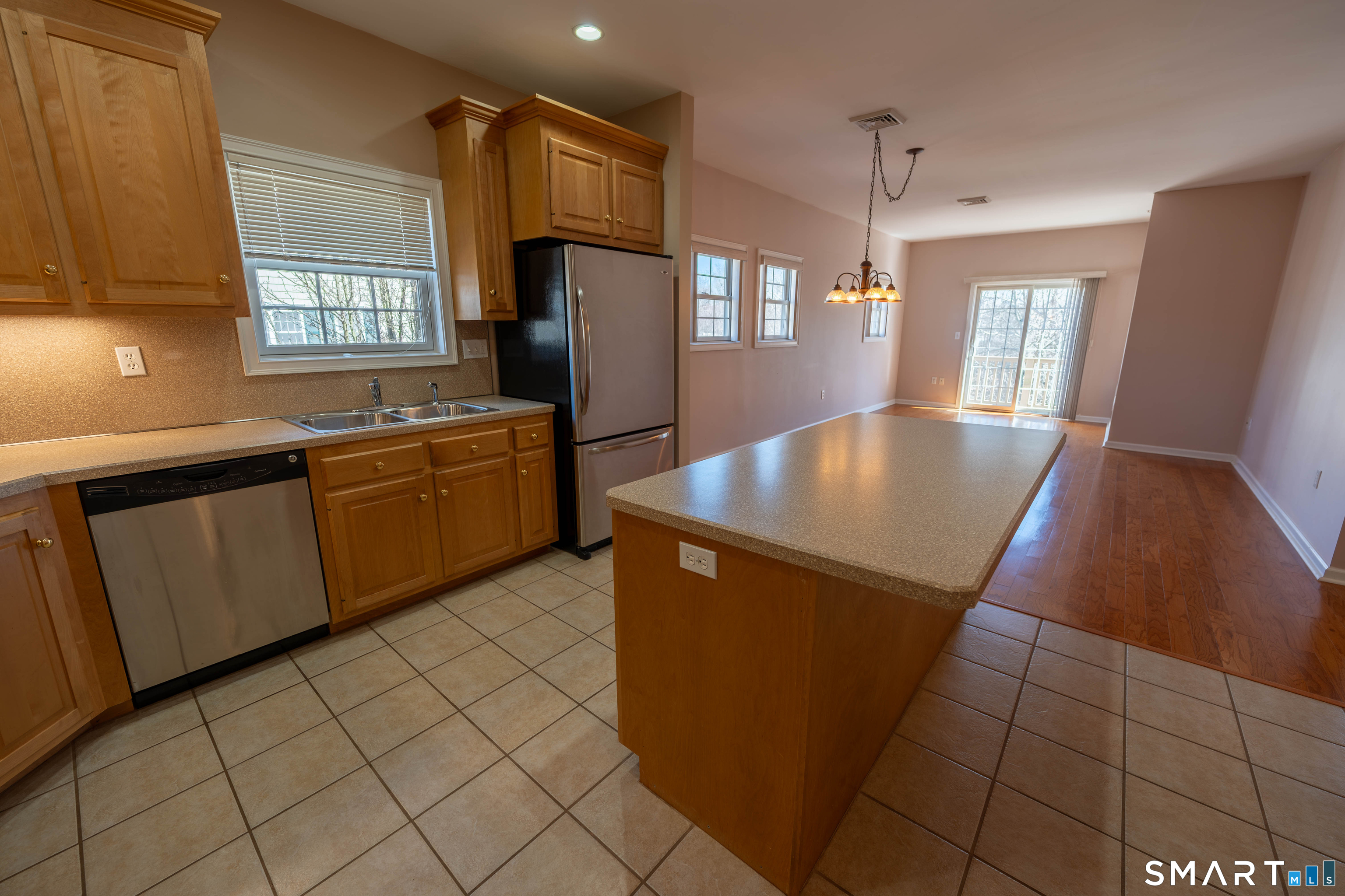 380 Main Street, Unit 45 Wallingford, CT 06492 - Photo 6 of 24