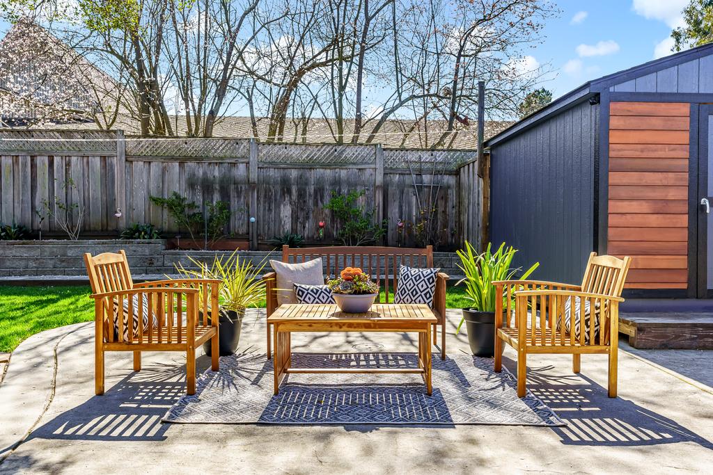 260 Alturas Way Soquel, CA 95073 - Photo 23 of 46 Gallery Image 23