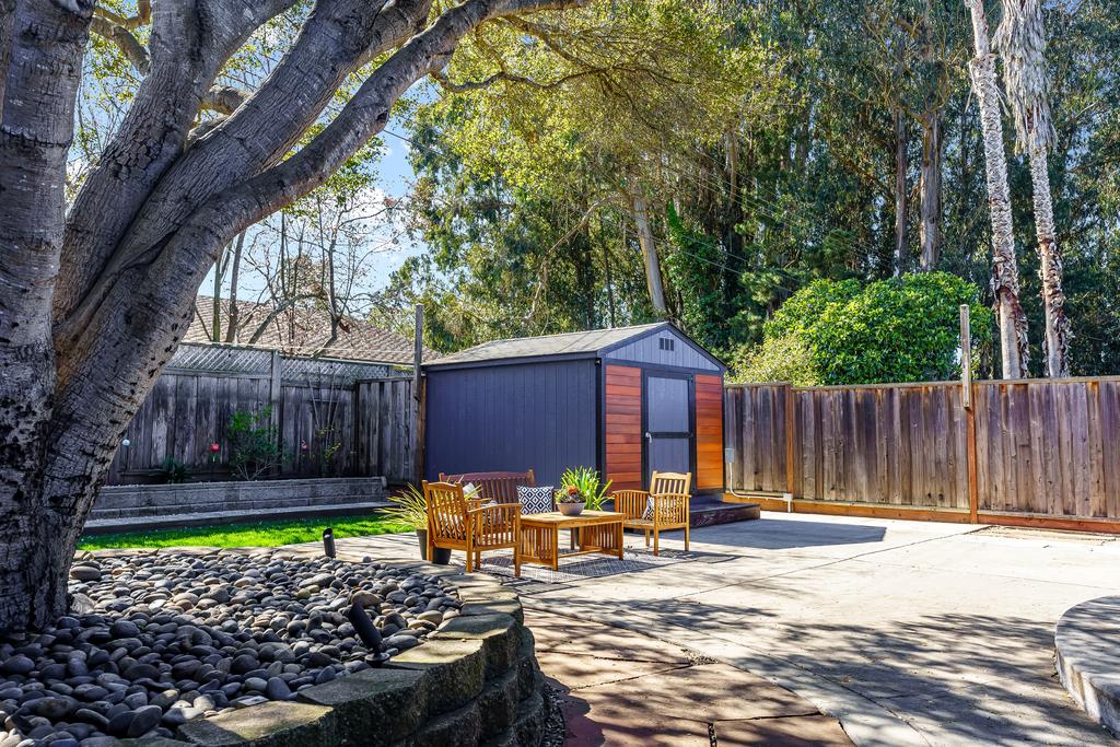 260 Alturas Way Soquel, CA 95073 - Photo 5 of 46 Gallery Image 5