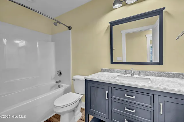 $2,199 | 4009 Alandale Drive, Wilmington, NC 28405