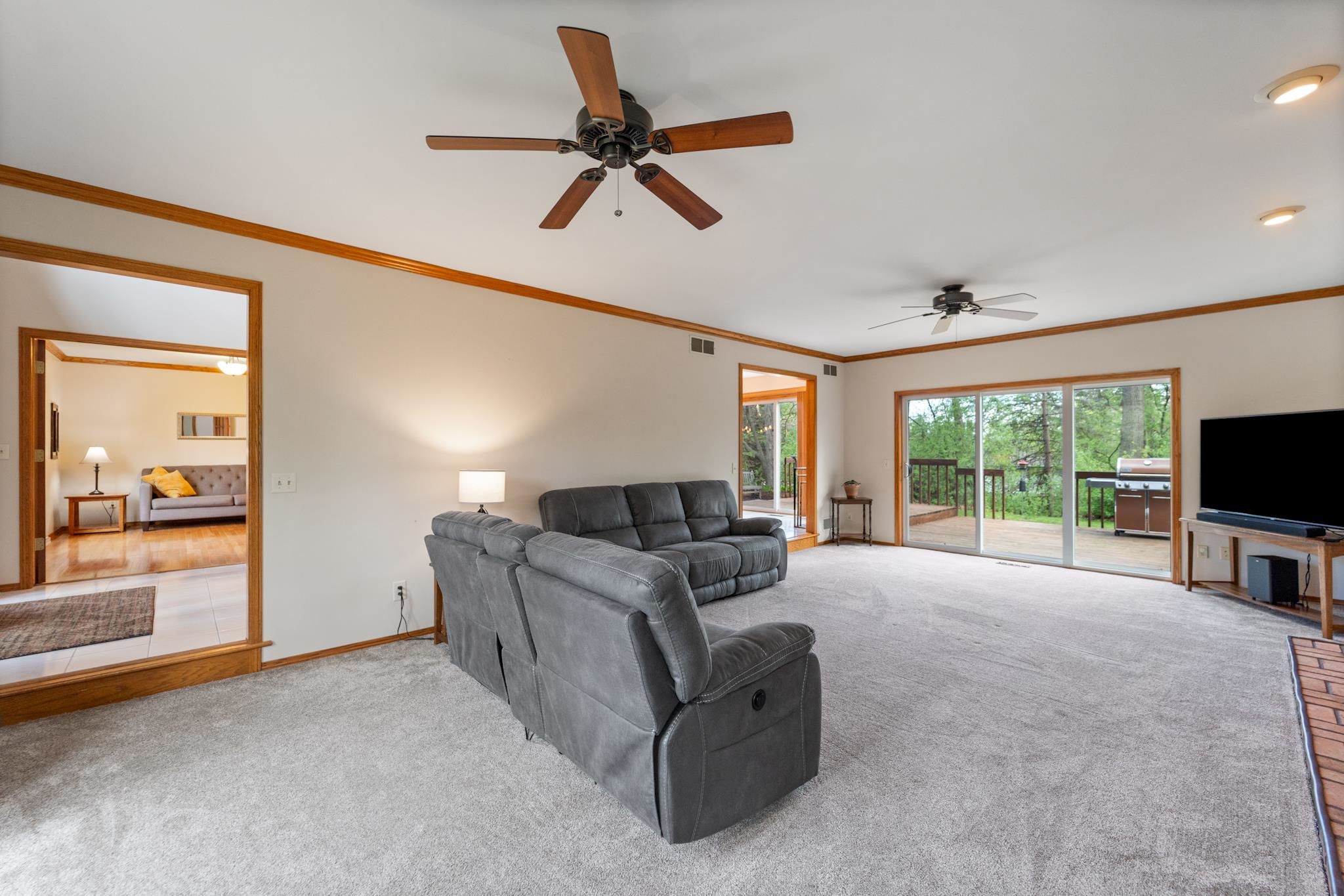 754 Timber Ridge Drive Oregon, WI 53575 - Photo 4 of 52