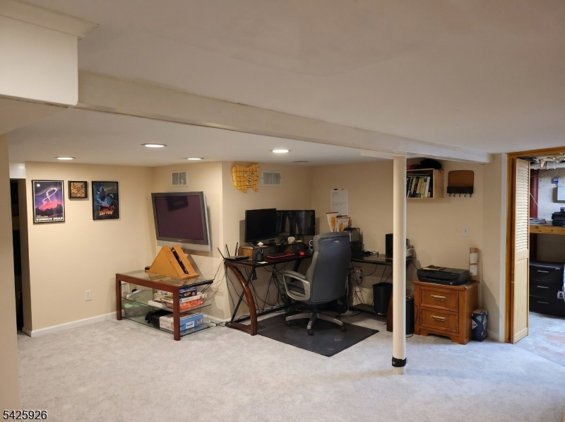 1386 Beverly Road Union, NJ 07083 - Photo 16 of 21