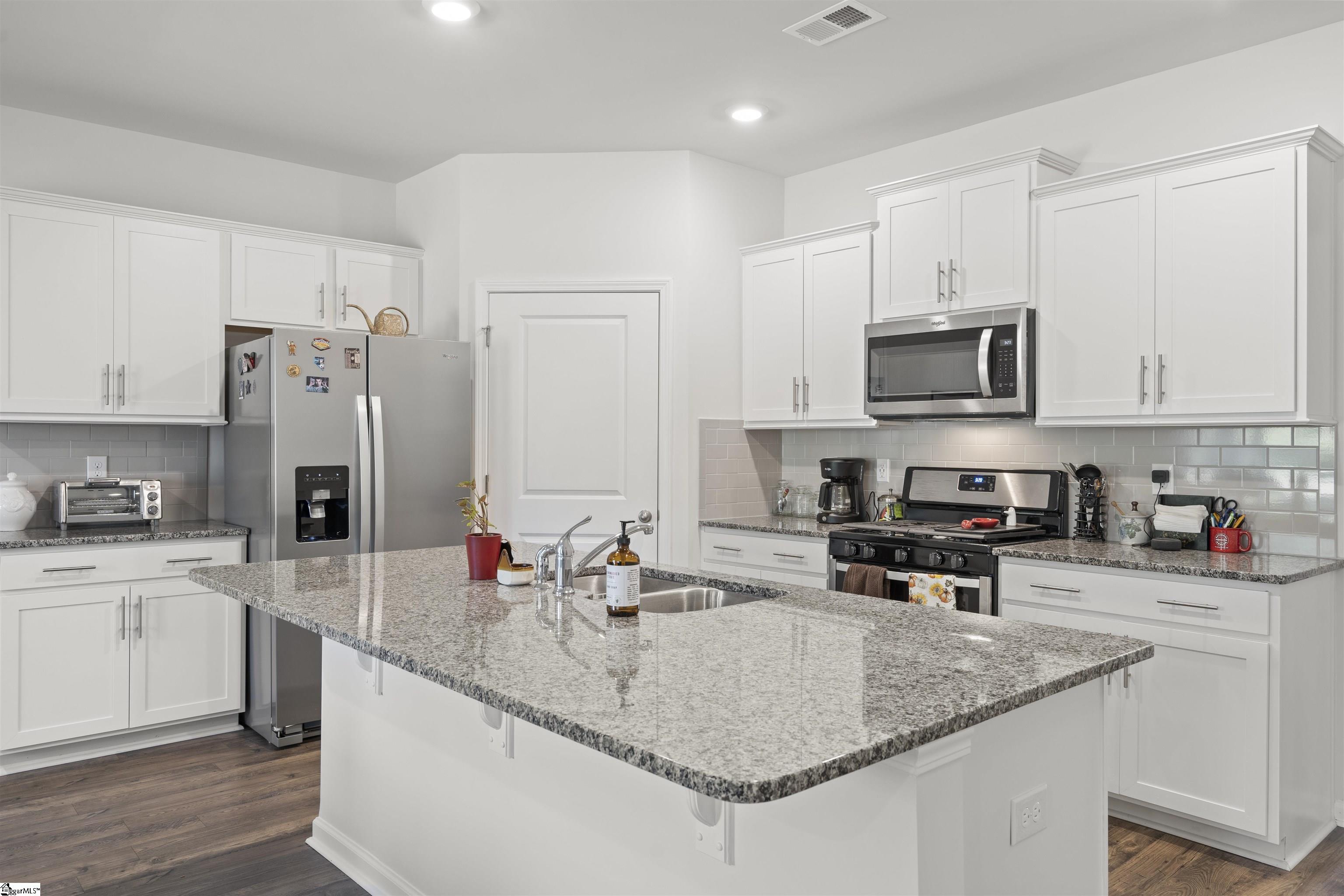 234 Light Spring Road Easley, SC 29642 - Photo 8 of 30 Gallery Image 8