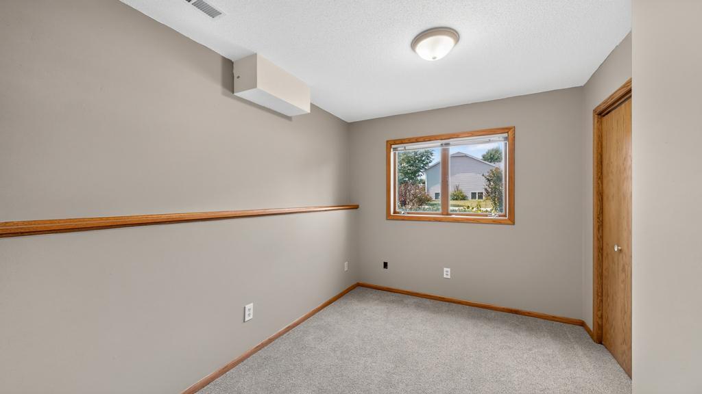 3536 Kelsey Lane Southwest Rochester, MN 55902 - Photo 29 of 38 Gallery Image 29