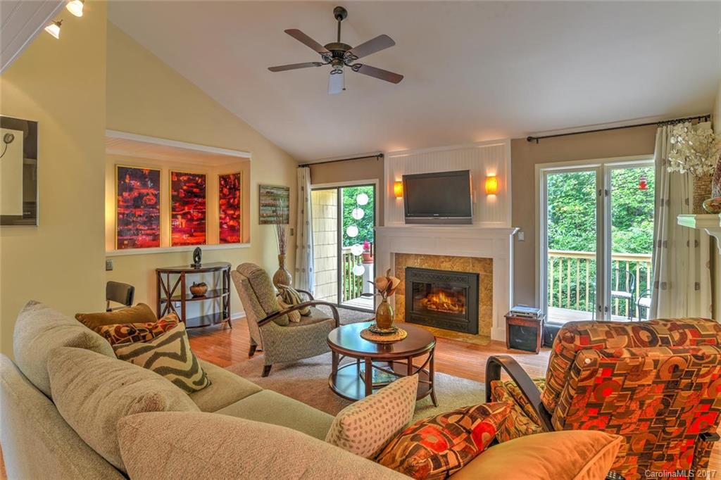 110 Beaver Ridge Road, Unit 110 Asheville, NC 28804 - Photo 3 of 24 Gallery Image 3