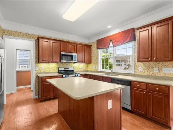 $2,750 | 2080 Vistoria Drive, Cumming, GA 30041