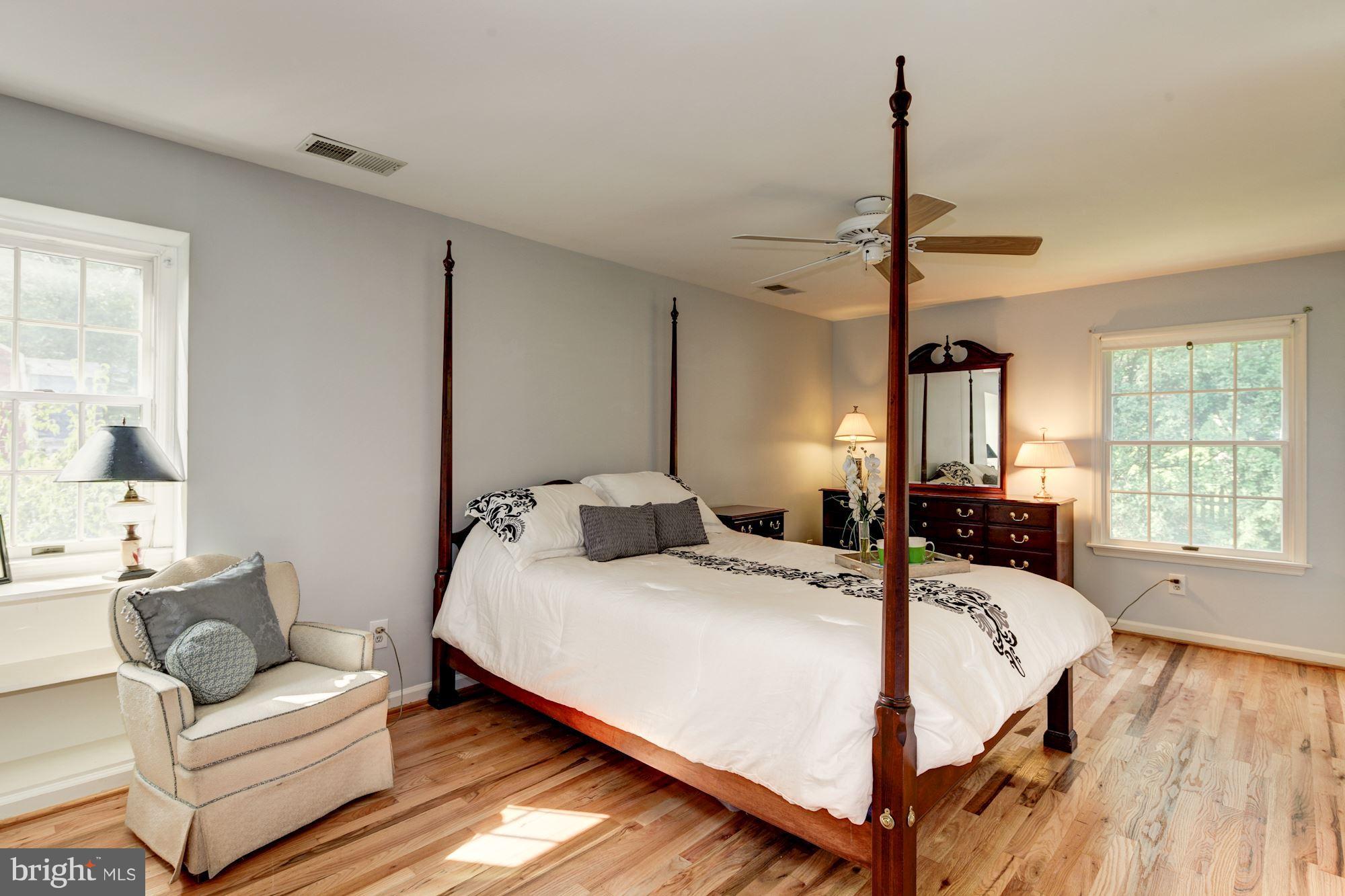 406 Alabama Road Baltimore, MD 21204 - Photo 17 of 29 Bedroom (Master) w/HWD