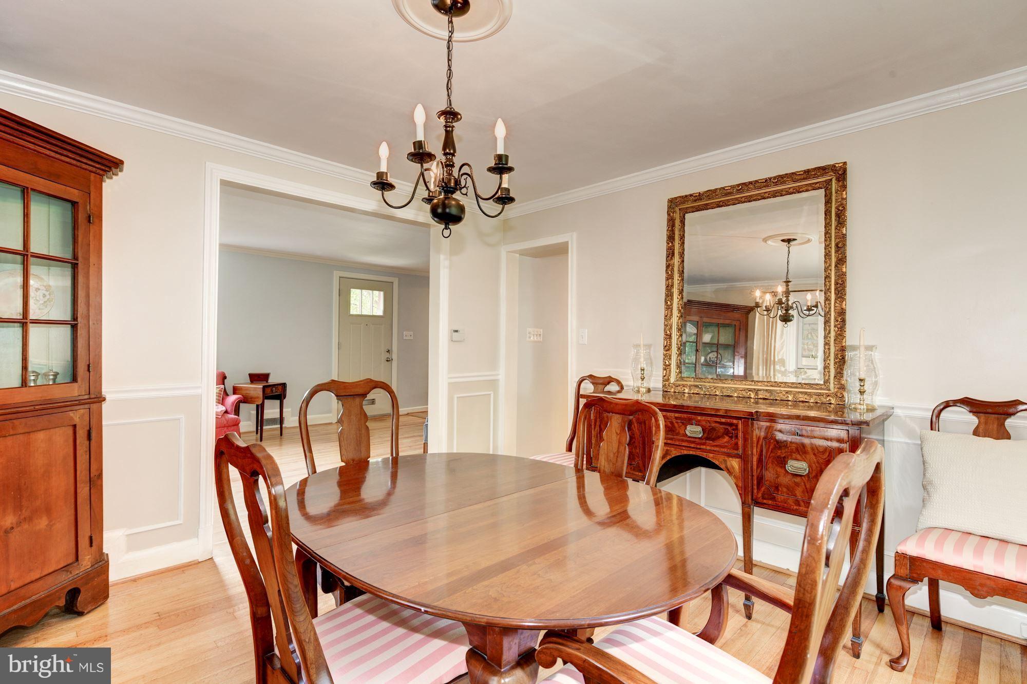 406 Alabama Road Baltimore, MD 21204 - Photo 3 of 29 Dining Room w/HWD/Picture Frame Moldings