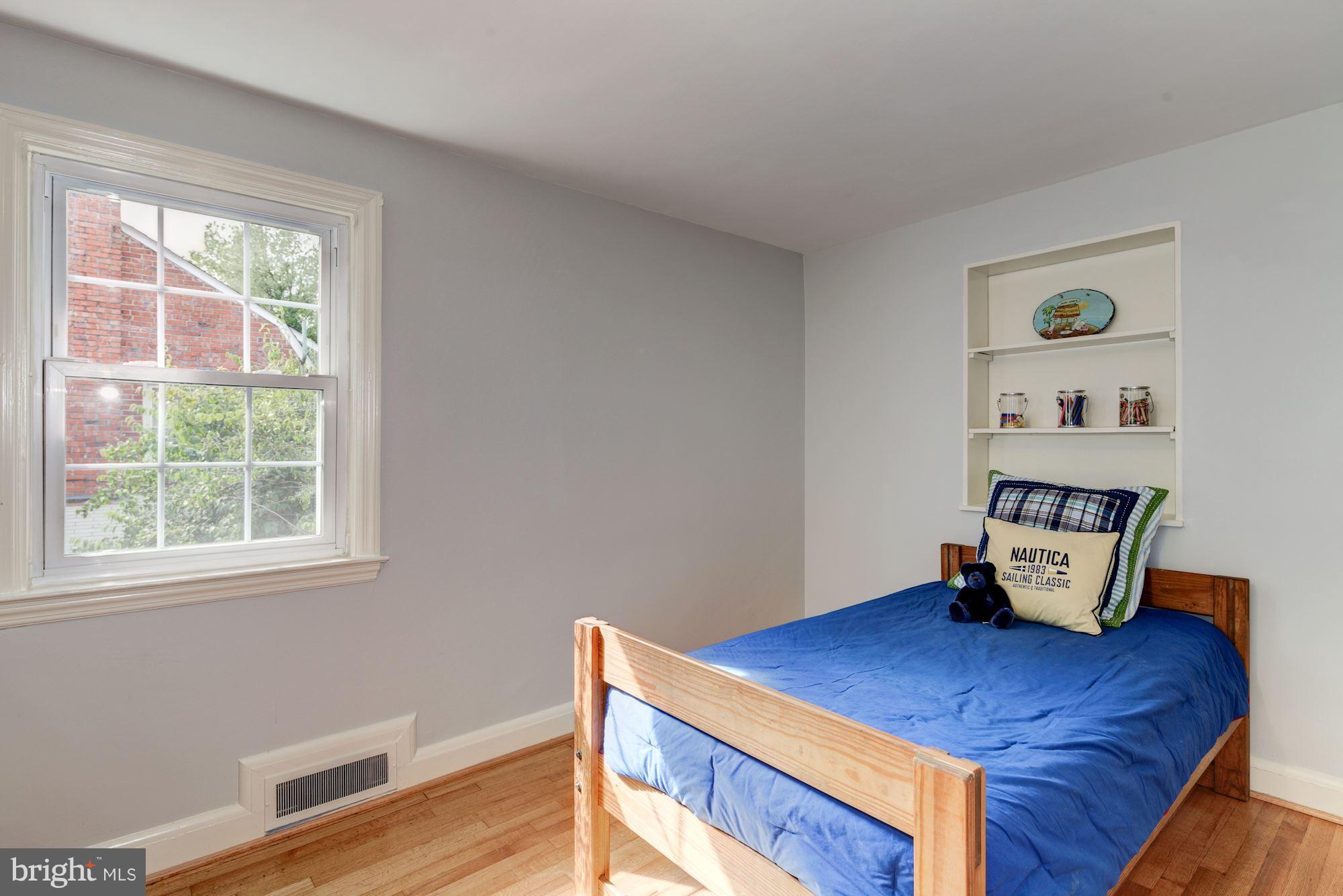 406 Alabama Road Baltimore, MD 21204 - Photo 21 of 29 Bedroom #2