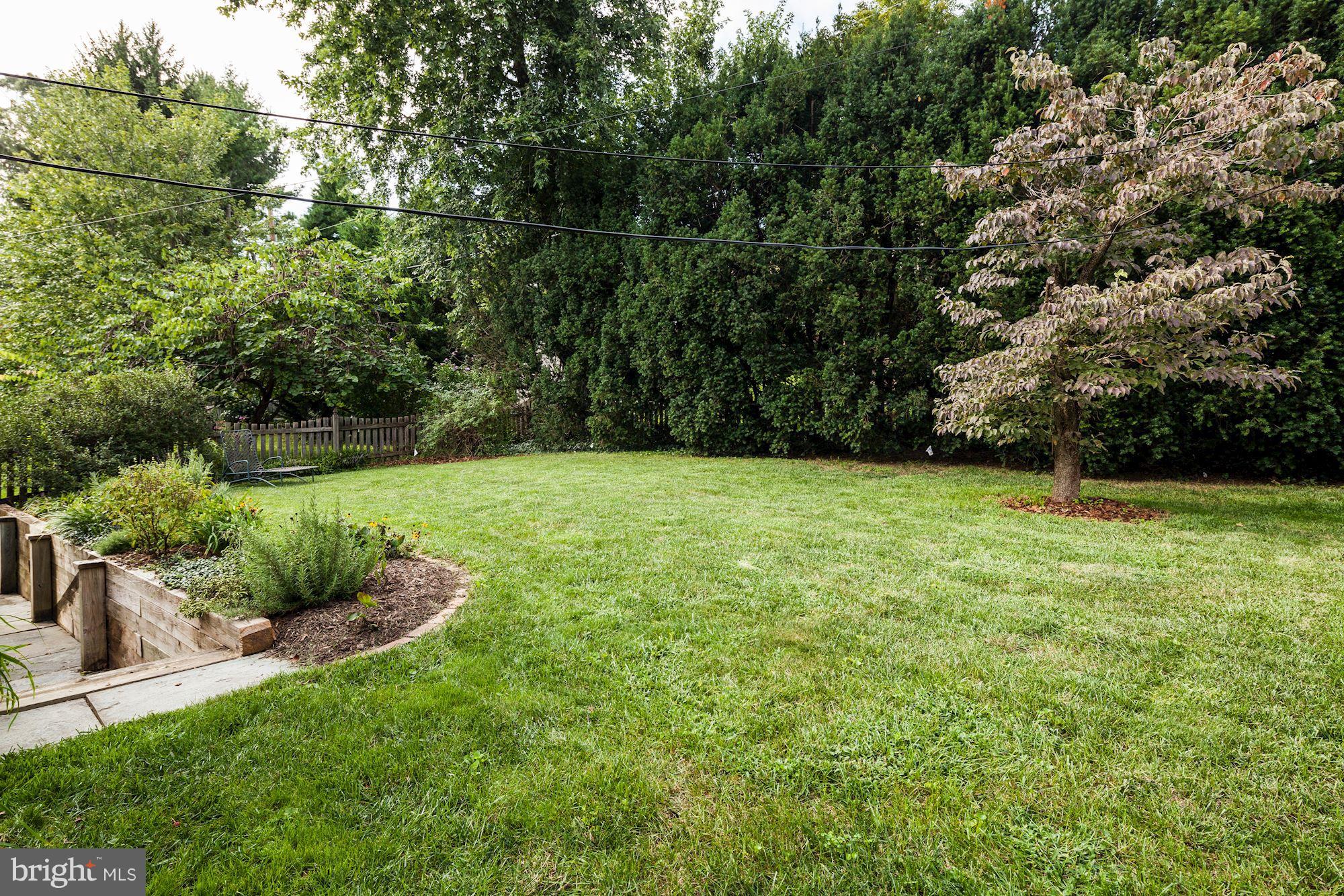 406 Alabama Road Baltimore, MD 21204 - Photo 28 of 29 Private Yard