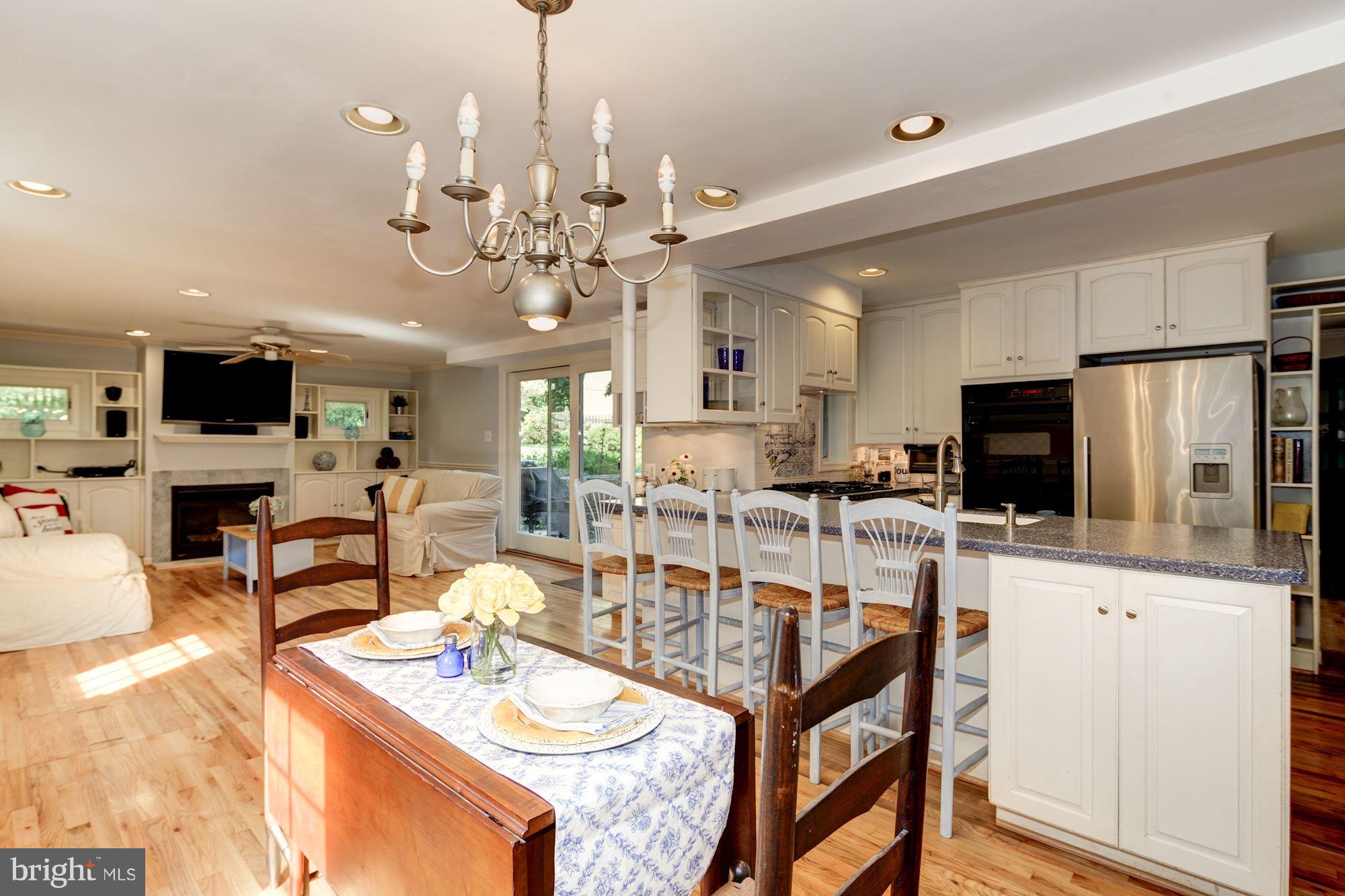 406 Alabama Road Baltimore, MD 21204 - Photo 9 of 29 Kitchen and Family Room w/Open Concept