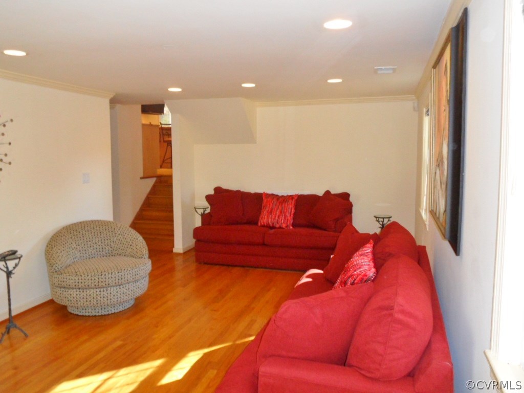 3725 Cheyenne Road Richmond, VA 23235 - Photo 16 of 24 a living room with furniture