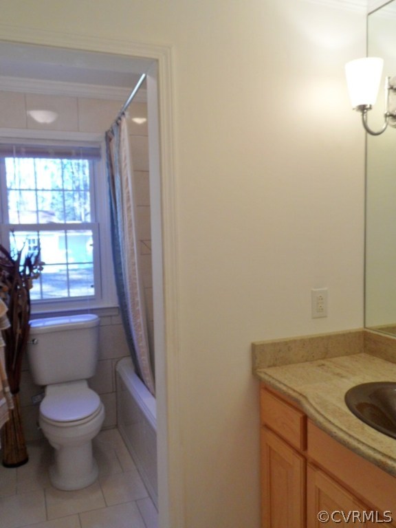 3725 Cheyenne Road Richmond, VA 23235 - Photo 18 of 24 a bathroom with a granite countertop toilet a sink and a bathtub