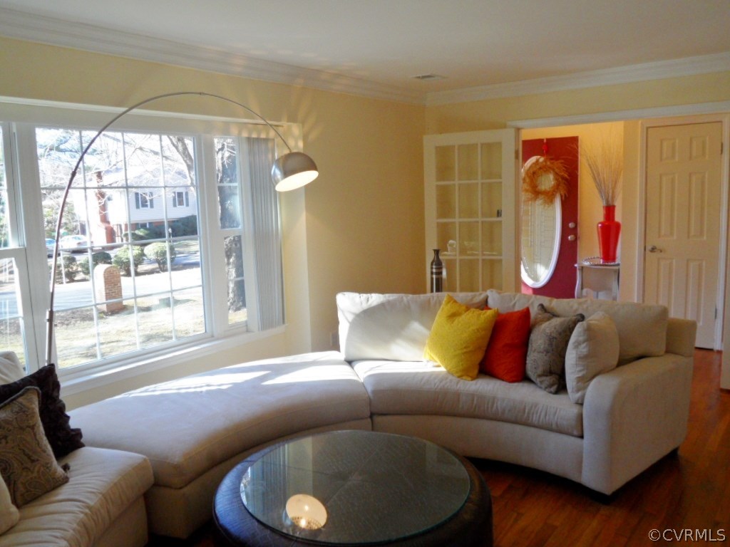 3725 Cheyenne Road Richmond, VA 23235 - Photo 6 of 24 a living room with furniture and a large window