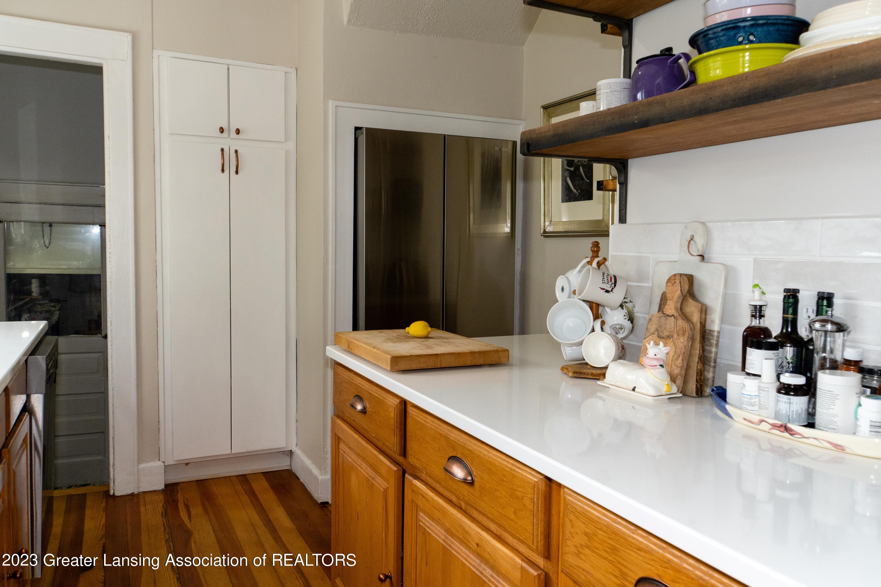 2322 Kensington Road Lansing, MI 48910 - Photo 9 of 28 untitled (24 of 37)
