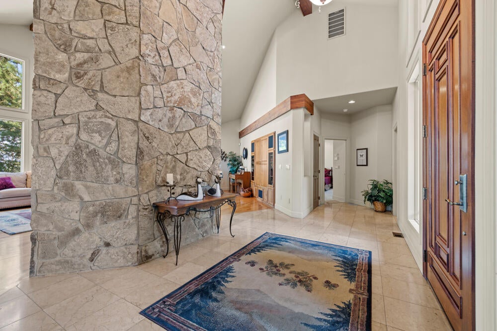 11539 Kestrel Road Klamath Falls, OR 97601 - Photo 13 of 72 11539KestrelRd.-63