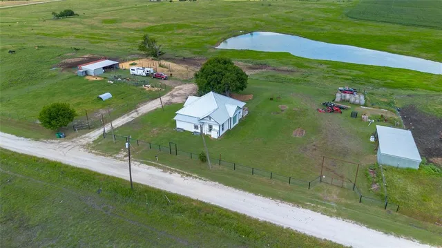 $1,070,000 | 536 Hcr 3244, Penelope, TX 76676