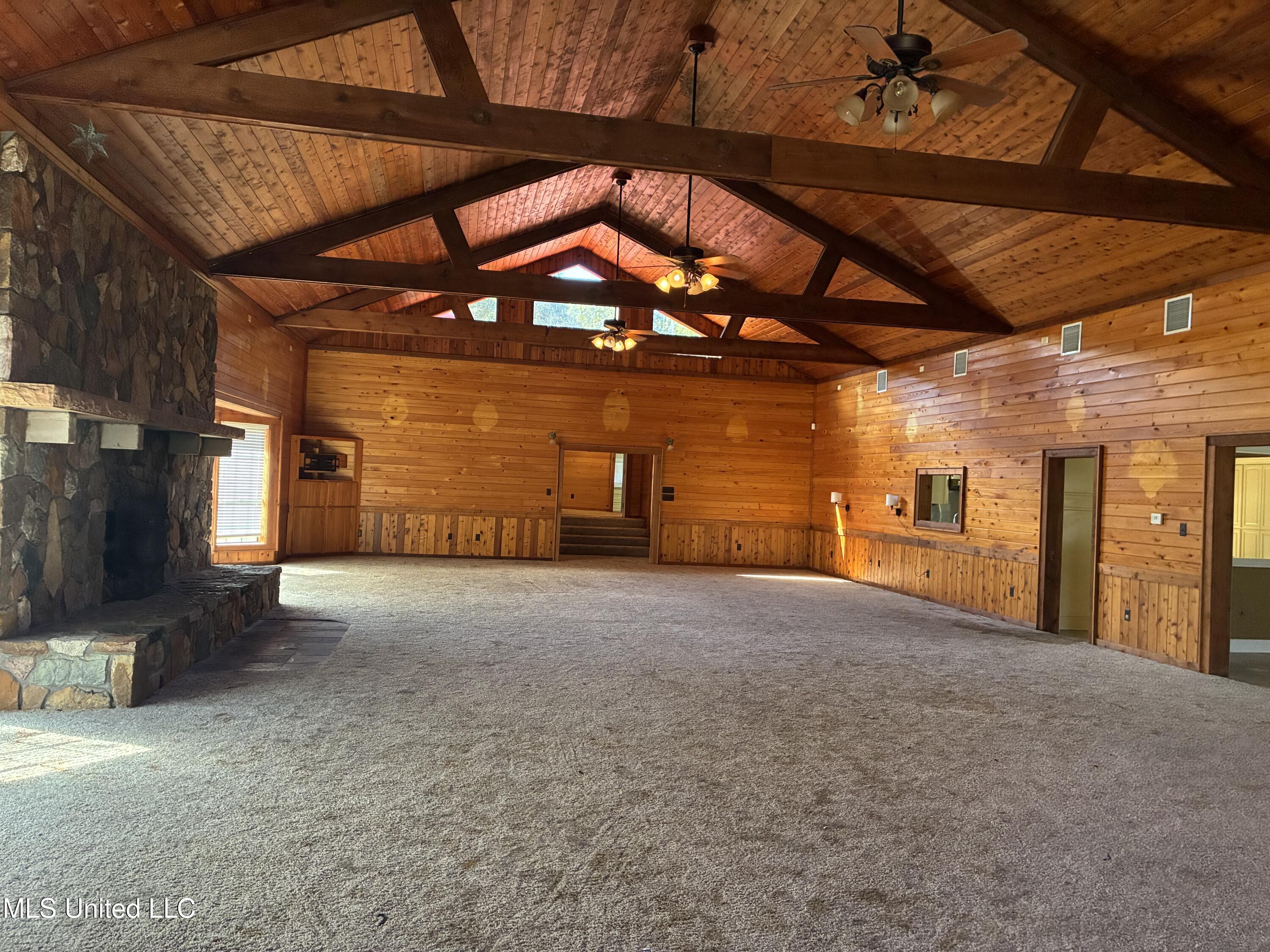 1008 Roys Road Gautier, MS 39553 - Photo 23 of 61 IMG_0805