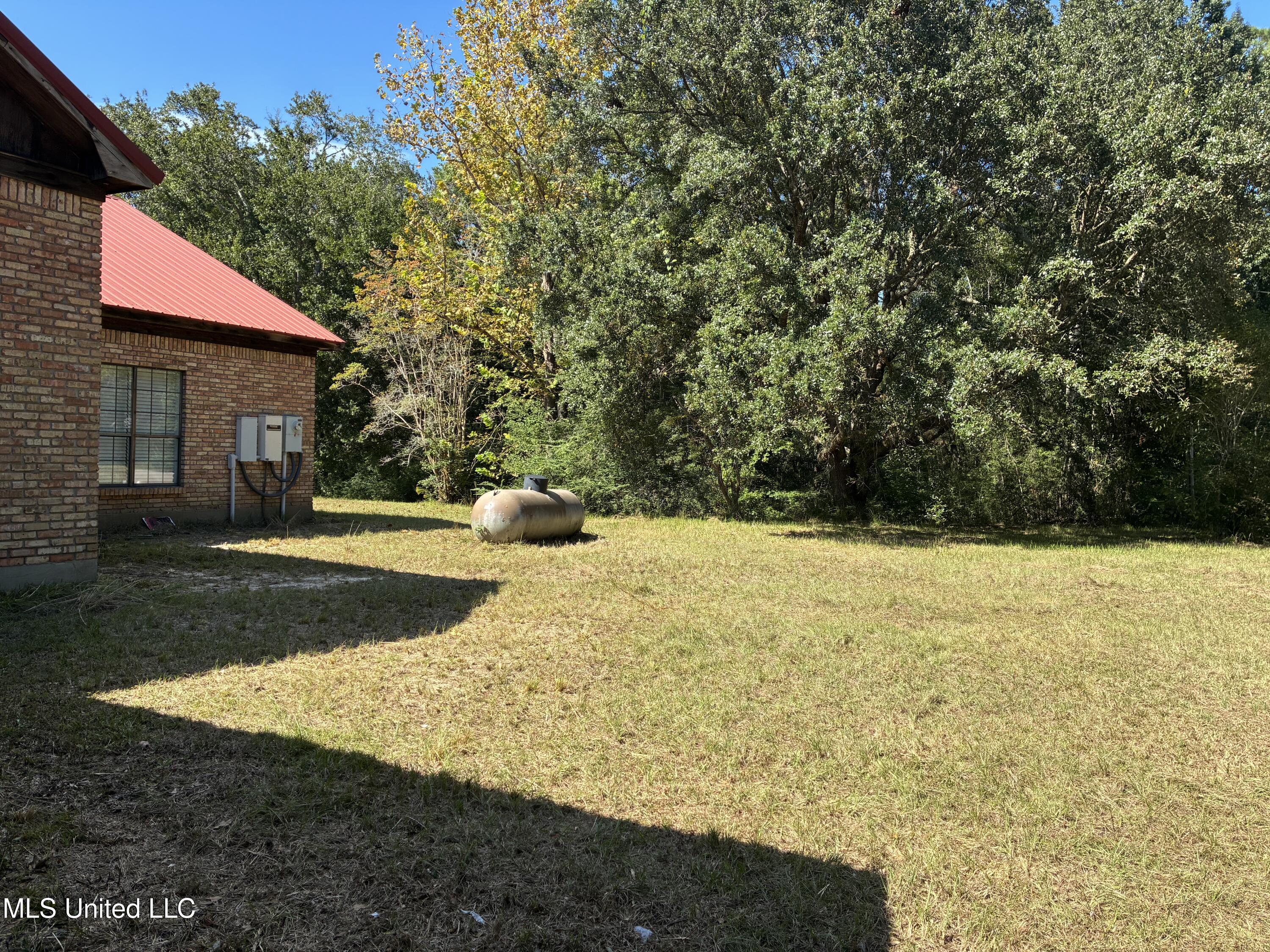 1008 Roys Road Gautier, MS 39553 - Photo 24 of 61 IMG_0804