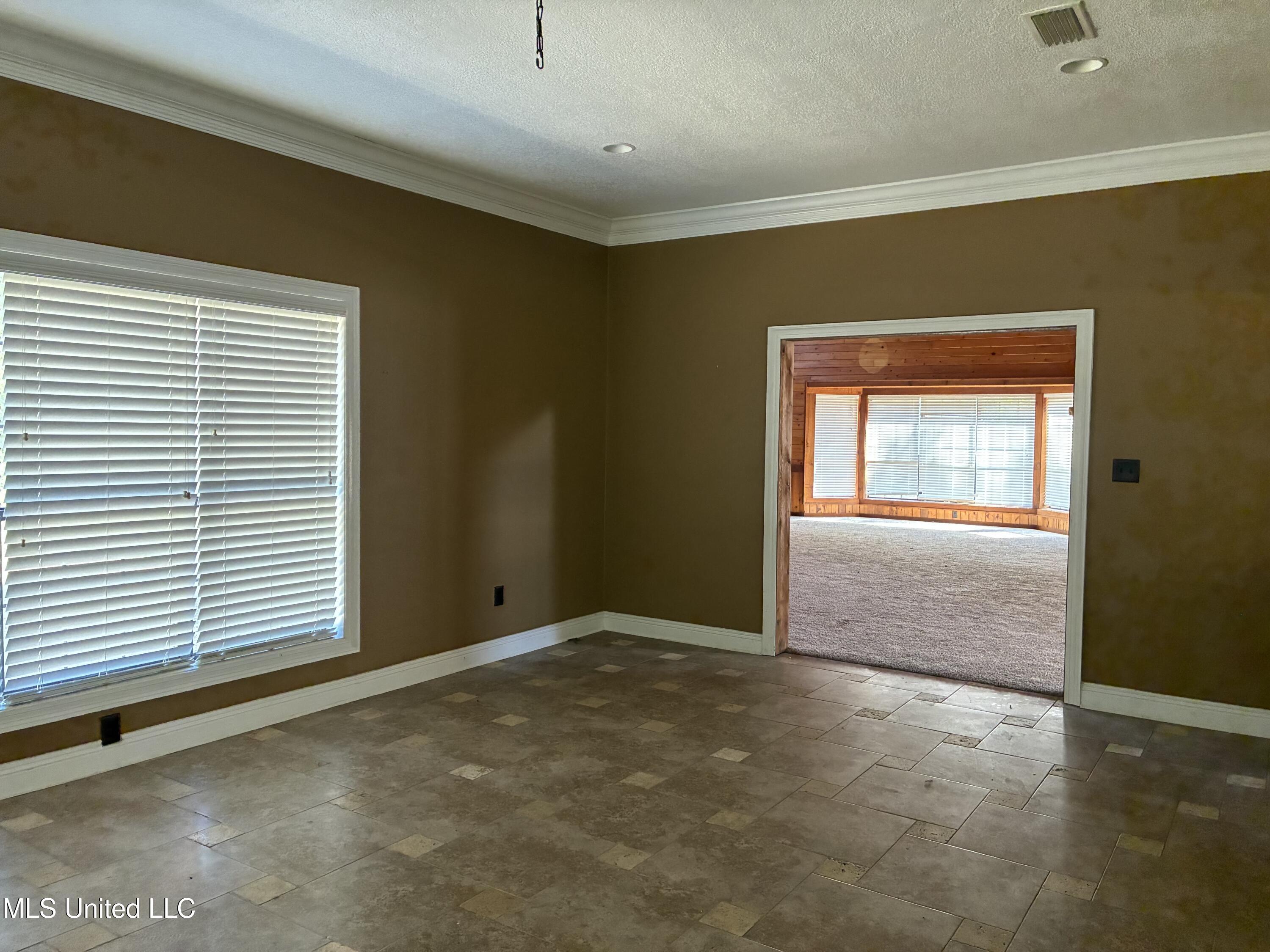 1008 Roys Road Gautier, MS 39553 - Photo 32 of 61 IMG_0796
