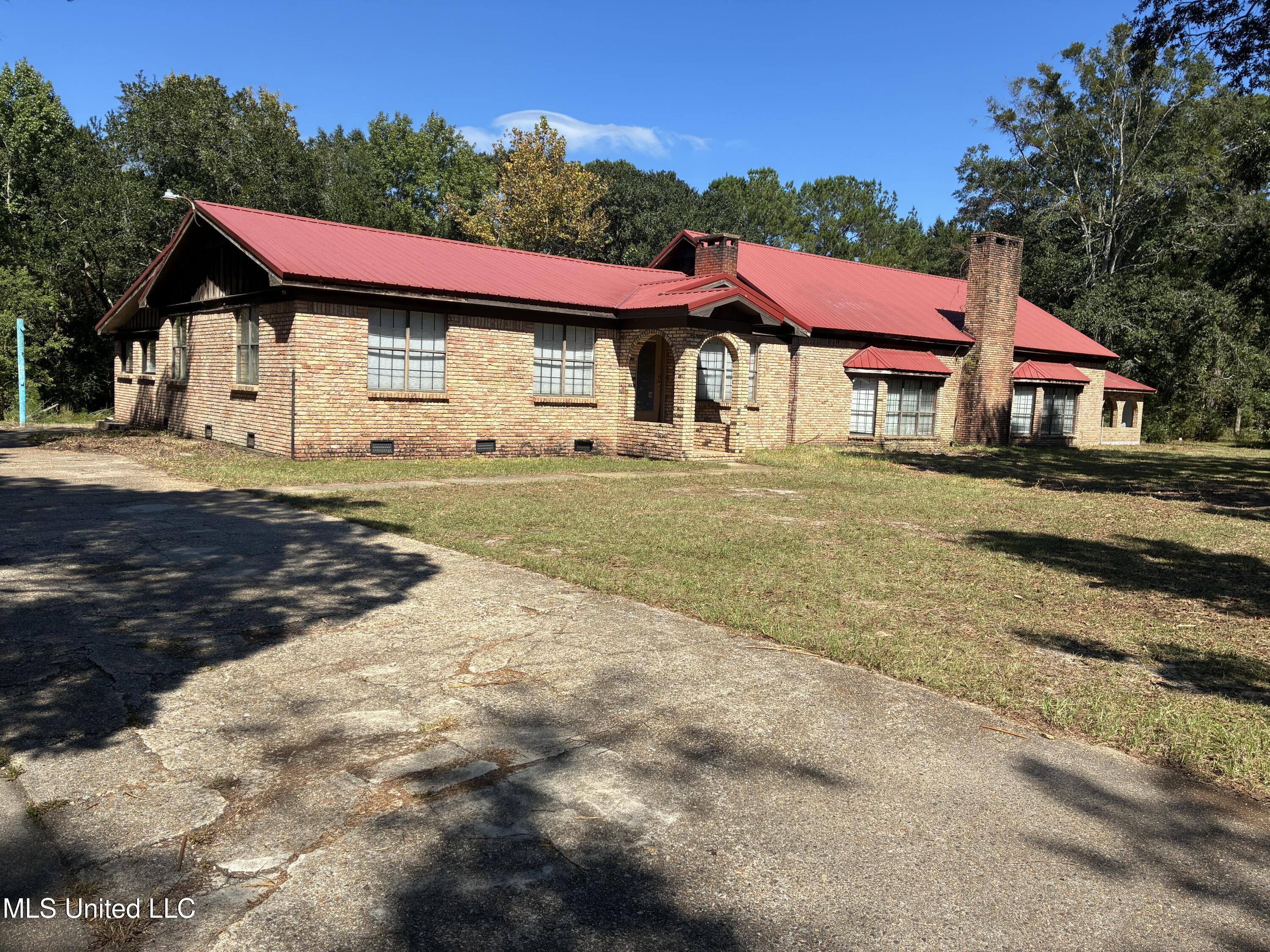 1008 Roys Road Gautier, MS 39553 - Photo 58 of 61 IMG_0769