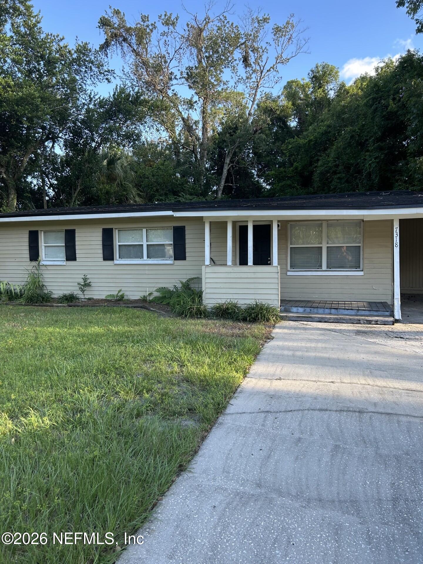 7318 Strato Road Jacksonville, FL 32210 - Photo 1 of 11 Front