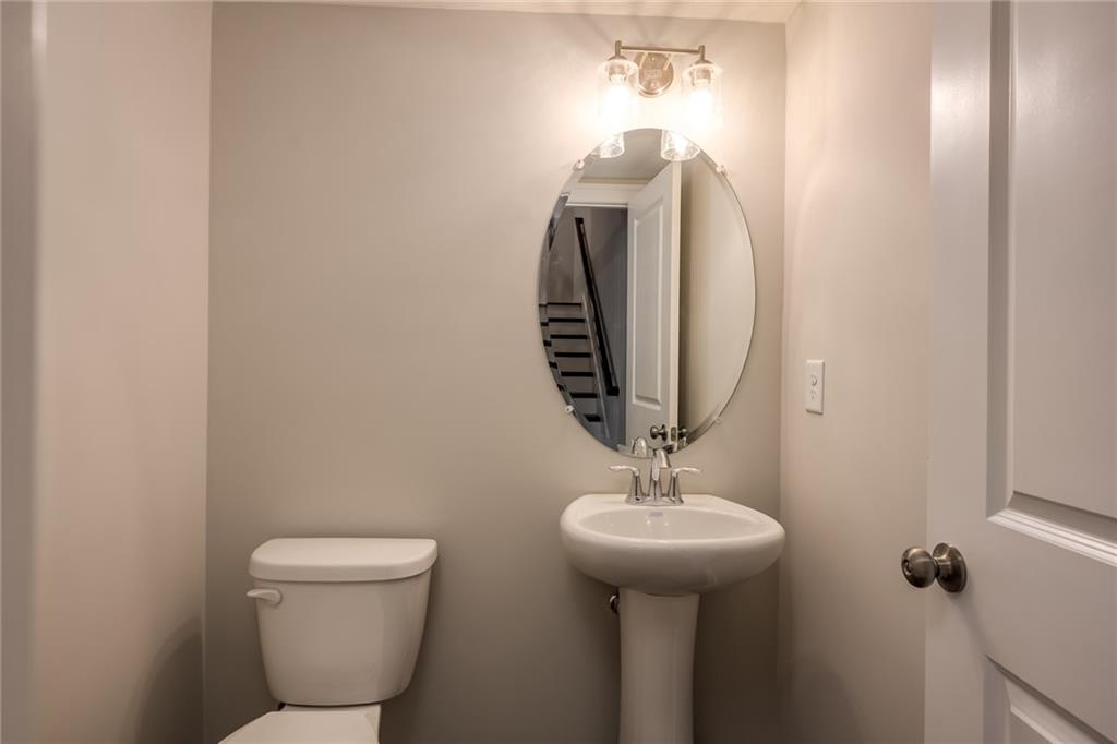 1159 Millennium Park Road Decatur, GA 30033 - Photo 18 of 35 Gallery Image 18