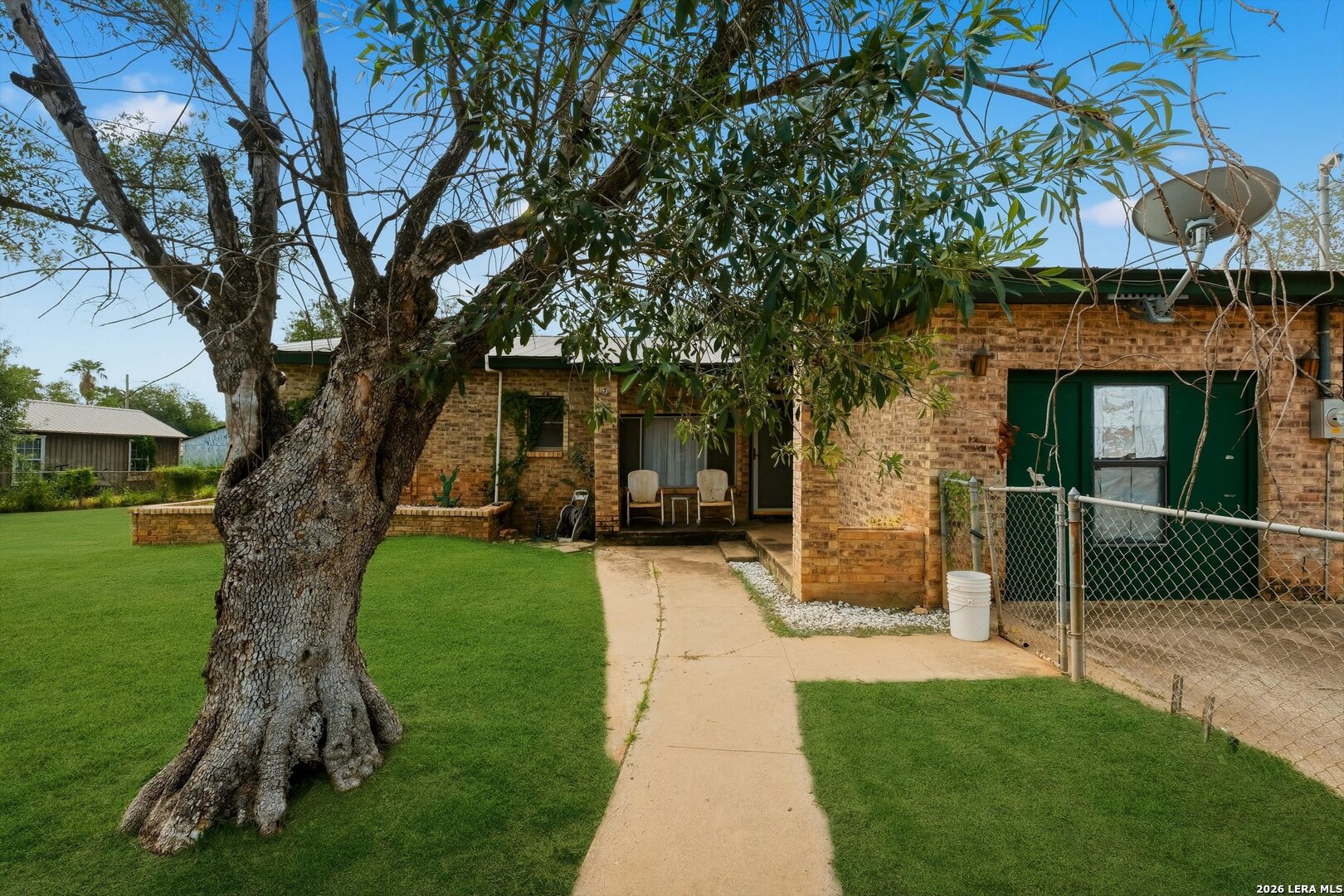 710 Storey Street Cotulla, TX 78014 - Photo 3 of 30