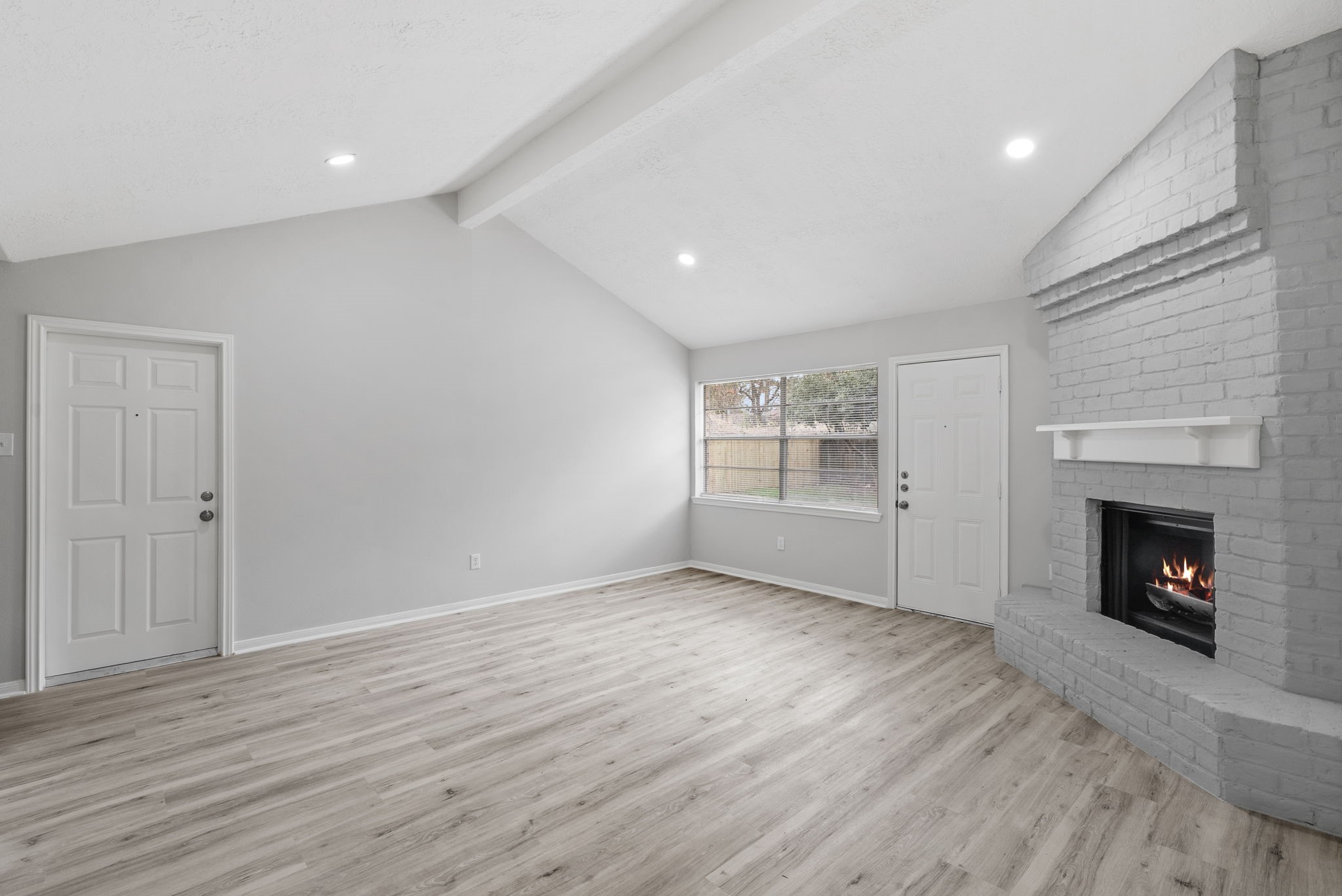 23111 Canyon Lake Drive Spring, TX 77373 - Photo 12 of 24 Family room not staged