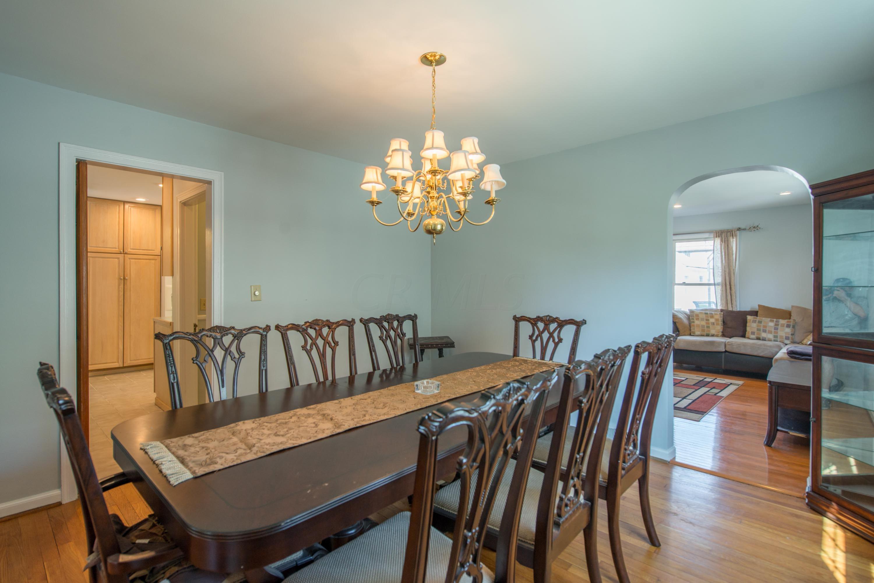 226 North Ardmore Road Columbus, OH 43209 - Photo 16 of 41