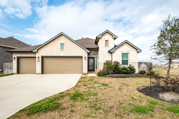 $3,300 | 14231 Angelina Drive, Baytown, TX 77523