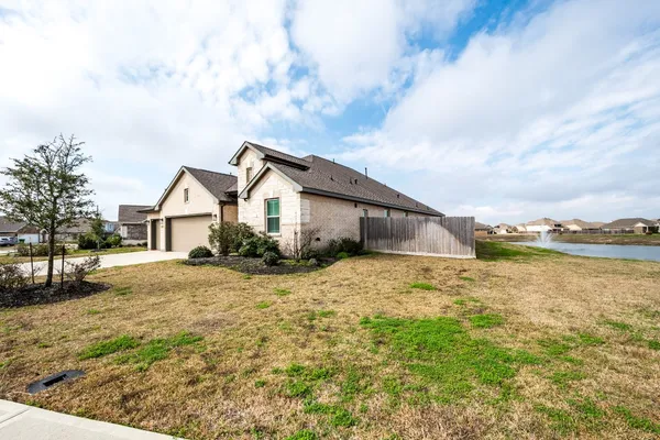 $3,300 | 14231 Angelina Drive, Baytown, TX 77523