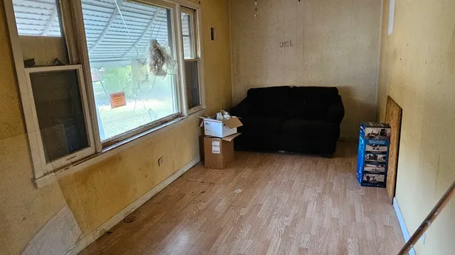 $135,000 | 54 Hillcrest Avenue, Fox Lake, IL 60020