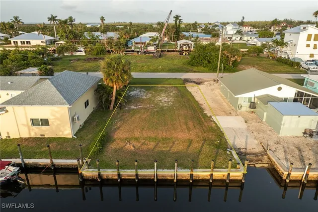 $499,000 | 16341 Porto Bello Street, Bokeelia, FL 33922