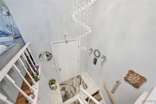 $229,900 | 6958 Academy Lane, Lockport Town, NY 14094