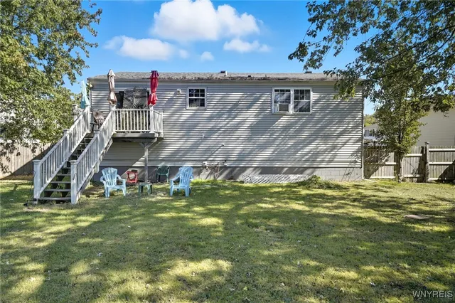 $229,900 | 6958 Academy Lane, Lockport Town, NY 14094