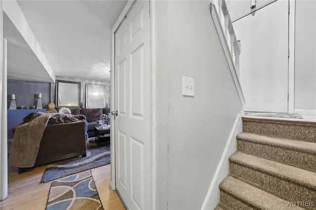 $229,900 | 6958 Academy Lane, Lockport Town, NY 14094