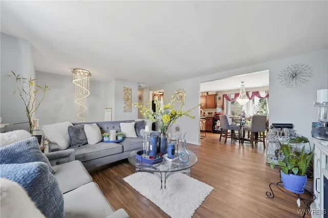 $229,900 | 6958 Academy Lane, Lockport Town, NY 14094