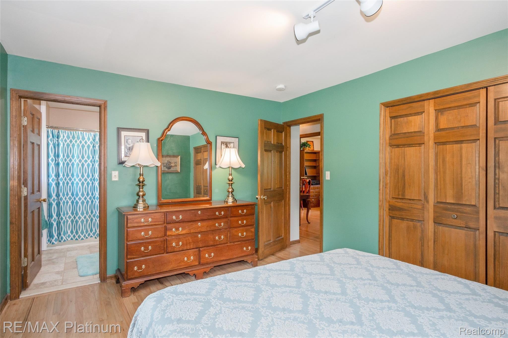 1712 Maxfield Lake Road Hartland, MI 48353 - Photo 20 of 28 22.jpg
