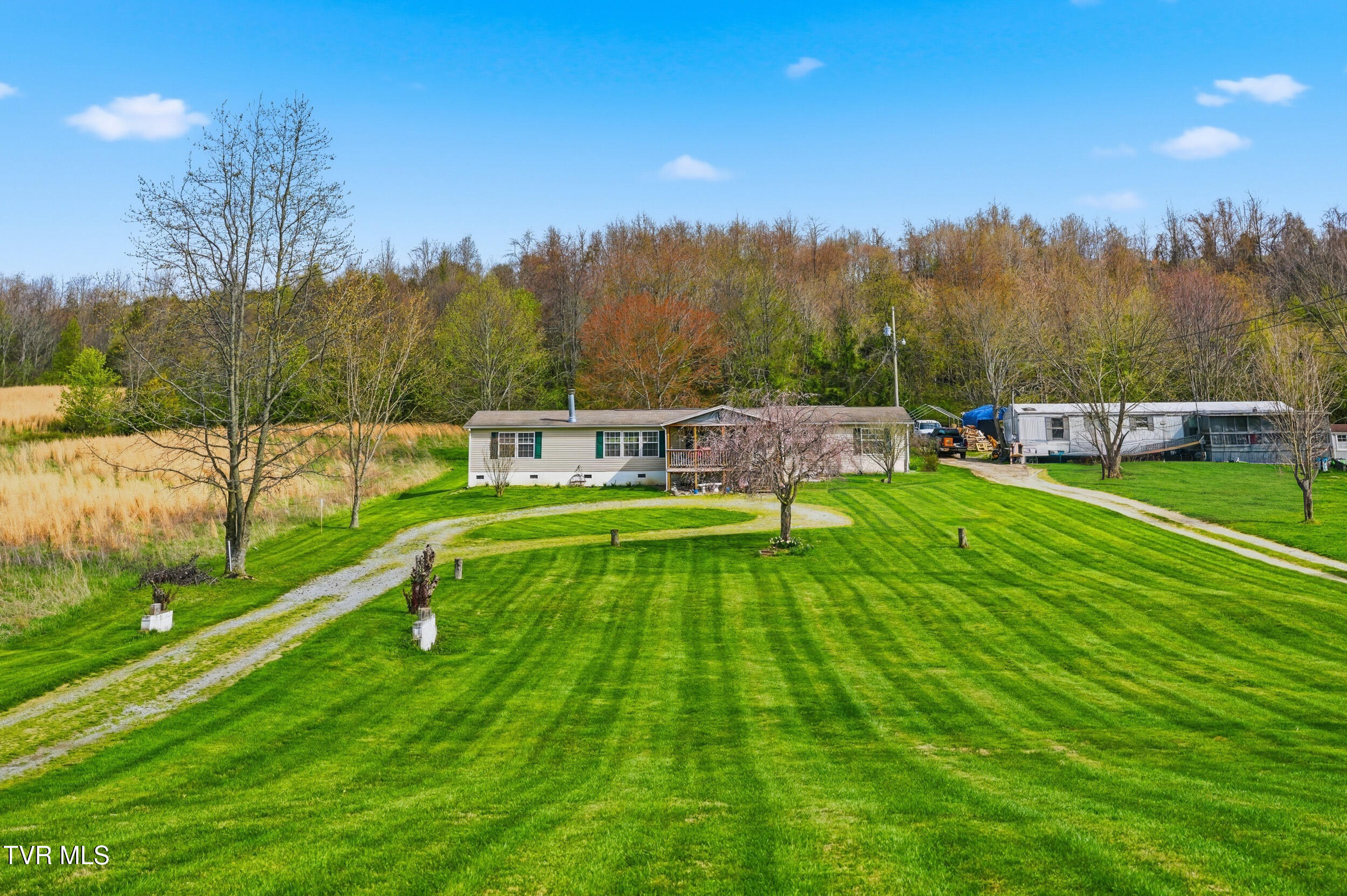 740 Happy Valley Road Limestone, TN 37681 - Photo 6 of 37 4_740 happy valley rd-37