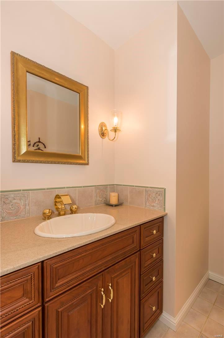 1925 Preston Ridge Drive Chesterfield, MO 63017 - Photo 14 of 45 Gallery Image 14