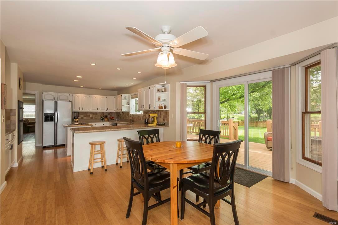 1925 Preston Ridge Drive Chesterfield, MO 63017 - Photo 17 of 45 Gallery Image 17