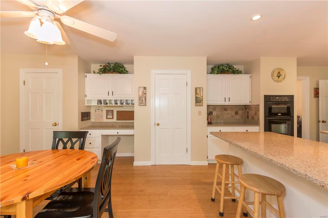 1925 Preston Ridge Drive Chesterfield, MO 63017 - Photo 20 of 45 Gallery Image 20
