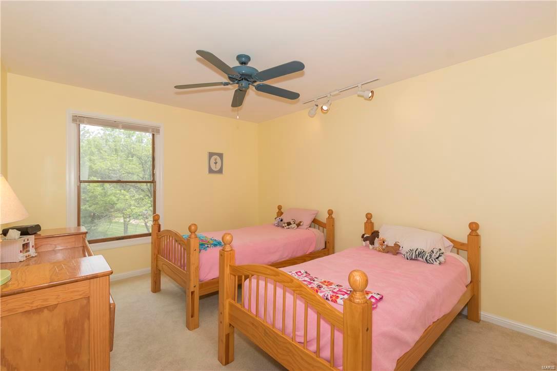 1925 Preston Ridge Drive Chesterfield, MO 63017 - Photo 27 of 45 Gallery Image 27