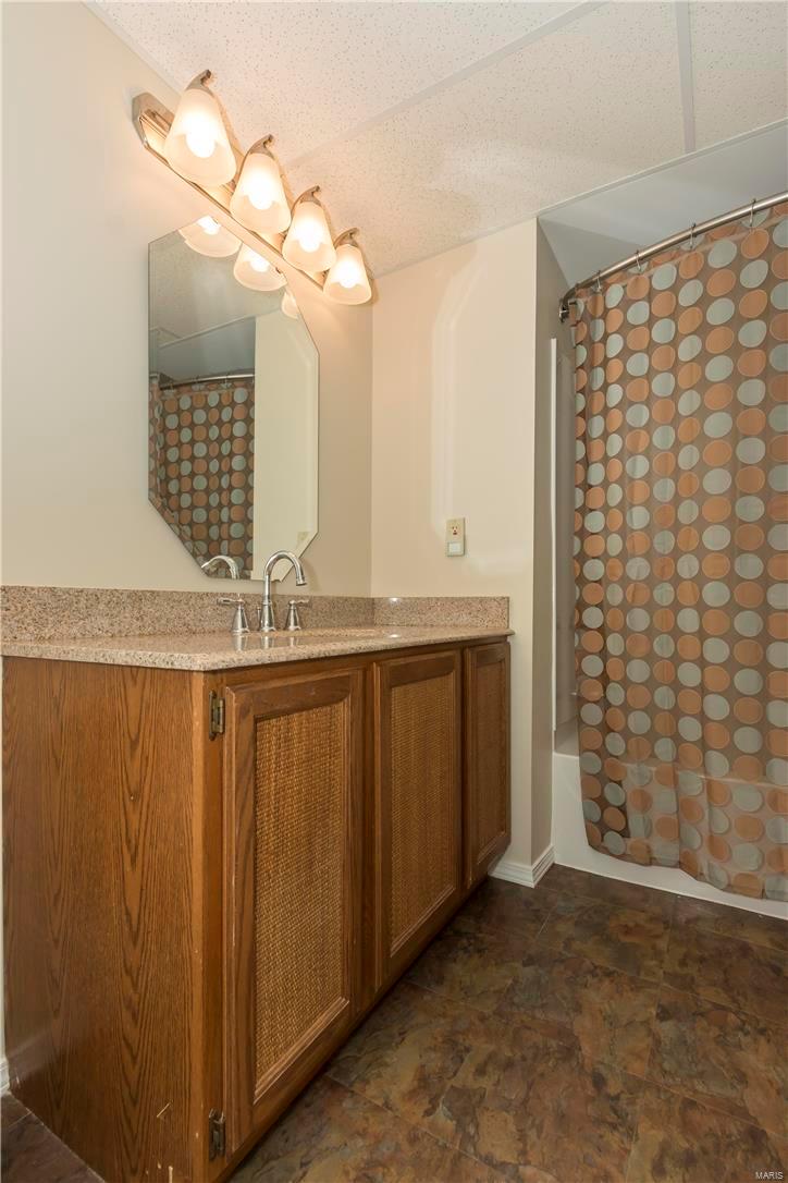 1925 Preston Ridge Drive Chesterfield, MO 63017 - Photo 34 of 45 Gallery Image 34
