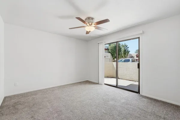 $1,550 | 2020 West Union Hills Drive, Unit 122, Phoenix, AZ 85027