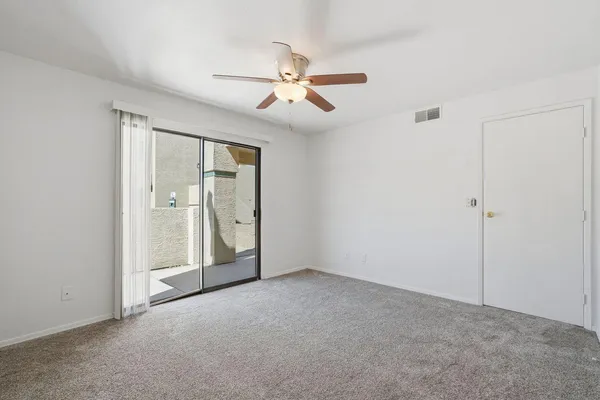 $1,550 | 2020 West Union Hills Drive, Unit 122, Phoenix, AZ 85027